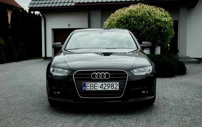 samochody osobowe Audi A4 cena 49900 przebieg: 190000, rok produkcji 2013 z Bełchatów